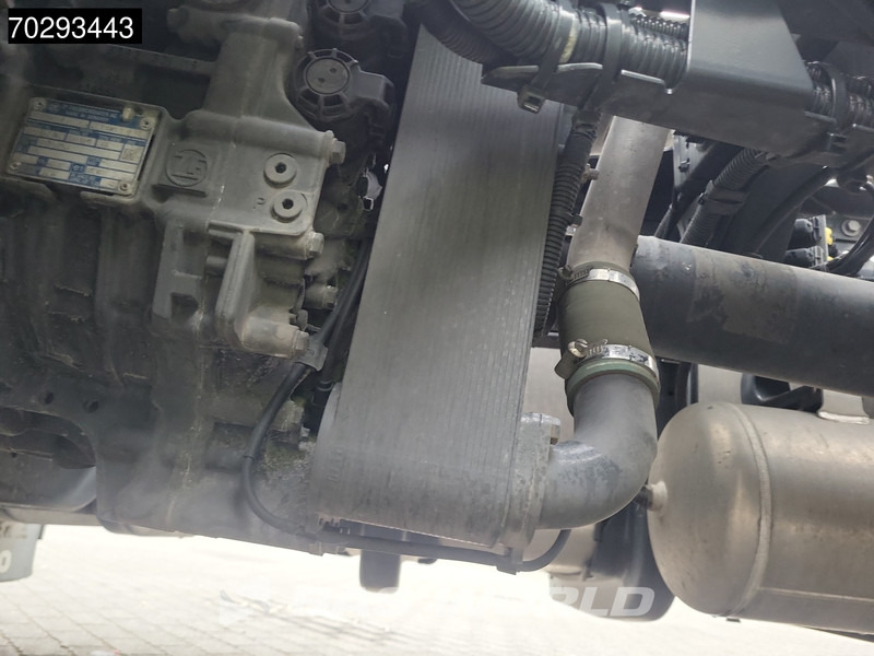 Iveco S-Way 490 4X2 Retarder Standairco 2xTanks ACC LED Navi Euro 6 - Tractor unit: picture 5 Iveco S-Way 490 4X2 Retarder Standairco 2xTanks ACC LED Navi Euro 6 - Tractor unit: picture 5