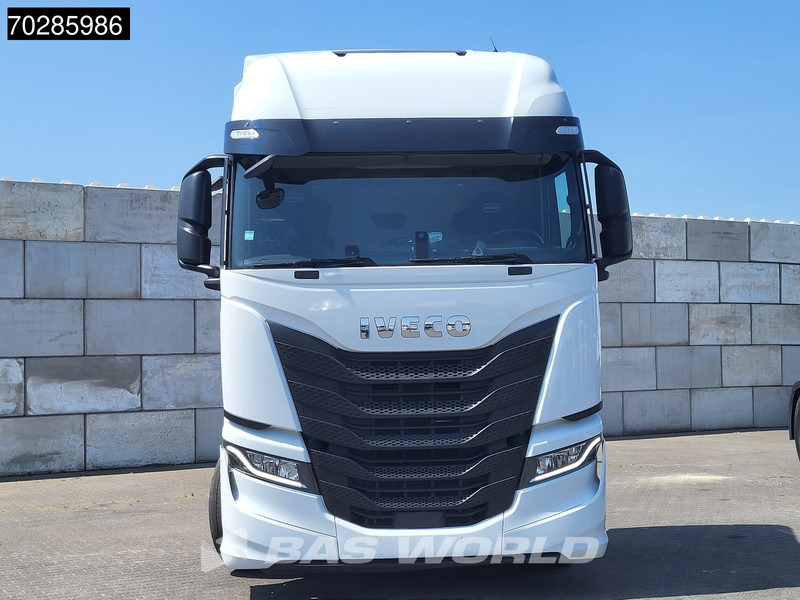 Iveco S-Way 490 4X2 Retarder Standklima 2xTanks Navi ACC LED Euro 6 - Tractor unit: picture 5 Iveco S-Way 490 4X2 Retarder Standklima 2xTanks Navi ACC LED Euro 6 - Tractor unit: picture 5