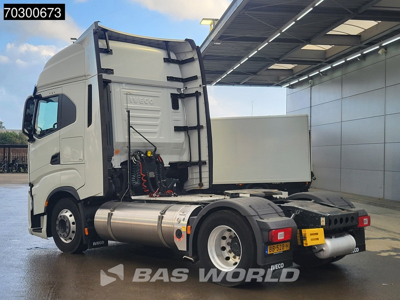 Iveco S-Way NP 460 4X2 LNG! Retarder Standairco 2xTanks Navi LED Euro 6 - Tractor unit: picture 3 Iveco S-Way NP 460 4X2 LNG! Retarder Standairco 2xTanks Navi LED Euro 6 - Tractor unit: picture 3