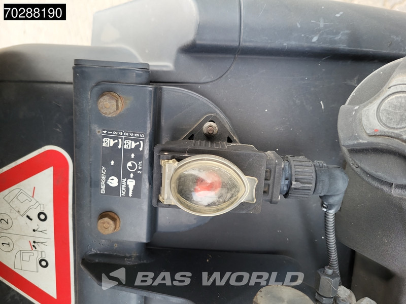 Tractor unit Iveco Stralis 400 4X2 Retarder Standairco 2xTanks LNG ACC Euro 6: picture 14