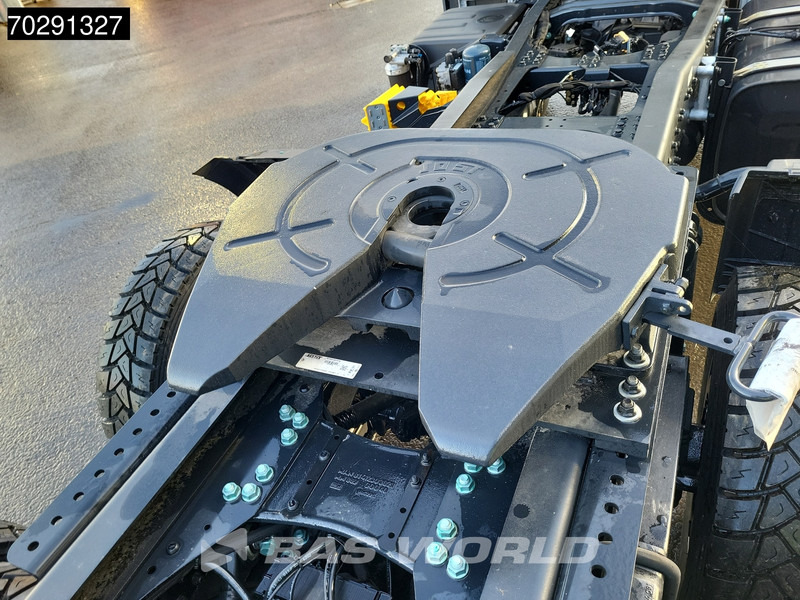 Tractor unit MAN TGS 33.400 6X4 NEW! Full-Steel Big-Axle Drumbrakes LED Euro 2: picture 11