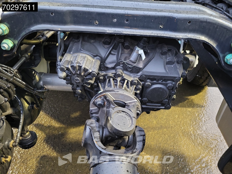 Leasing of MAN TGS 33.440 6X4 NEW! TN Manual Full-Steel Big-Axle Drumbrakes Euro 2 MAN TGS 33.440 6X4 NEW! TN Manual Full-Steel Big-Axle Drumbrakes Euro 2: picture 12