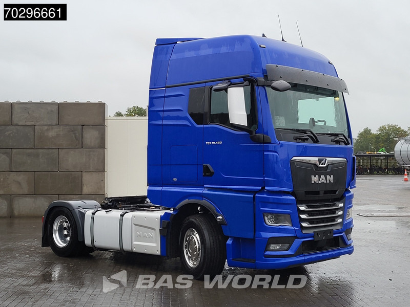 MAN TGX 18.580 4X2 Good Tyres! Retarder 2xTanks DynamicSteering Standairco Alcoa's Navi ACC LED Euro 6 - Tractor unit: picture 3 MAN TGX 18.580 4X2 Good Tyres! Retarder 2xTanks DynamicSteering Standairco Alcoa's Navi ACC LED Euro 6 - Tractor unit: picture 3