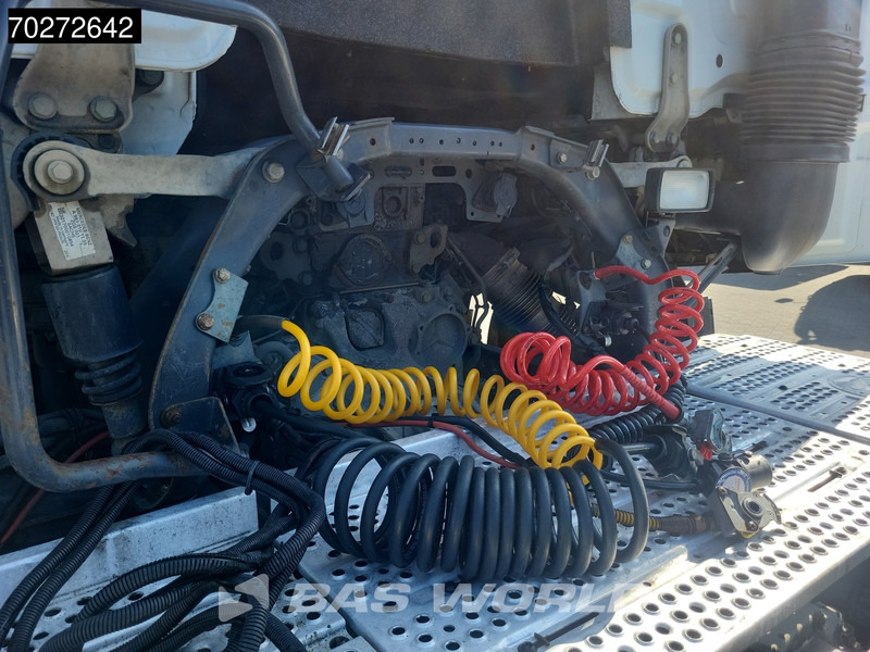 Mercedes-Benz Actros 1848 4X2 StreamSpace 2x Tanks - Tractor unit: picture 5 Mercedes-Benz Actros 1848 4X2 StreamSpace 2x Tanks - Tractor unit: picture 5