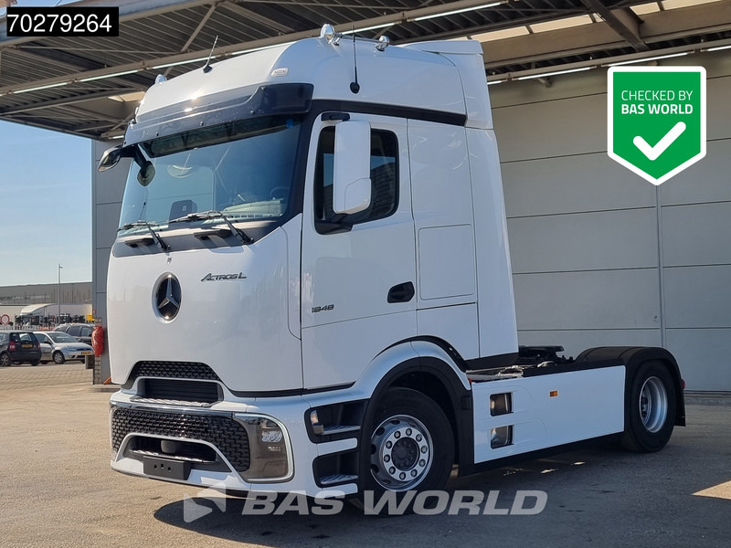Mercedes-Benz Actros 1848 Actros 4X2 NEW! ProCabin-Big 2x Tanks Standklima Navi SmartTacho2 - Tractor unit: picture 1 Mercedes-Benz Actros 1848 Actros 4X2 NEW! ProCabin-Big 2x Tanks Standklima Navi SmartTacho2 - Tractor unit: picture 1