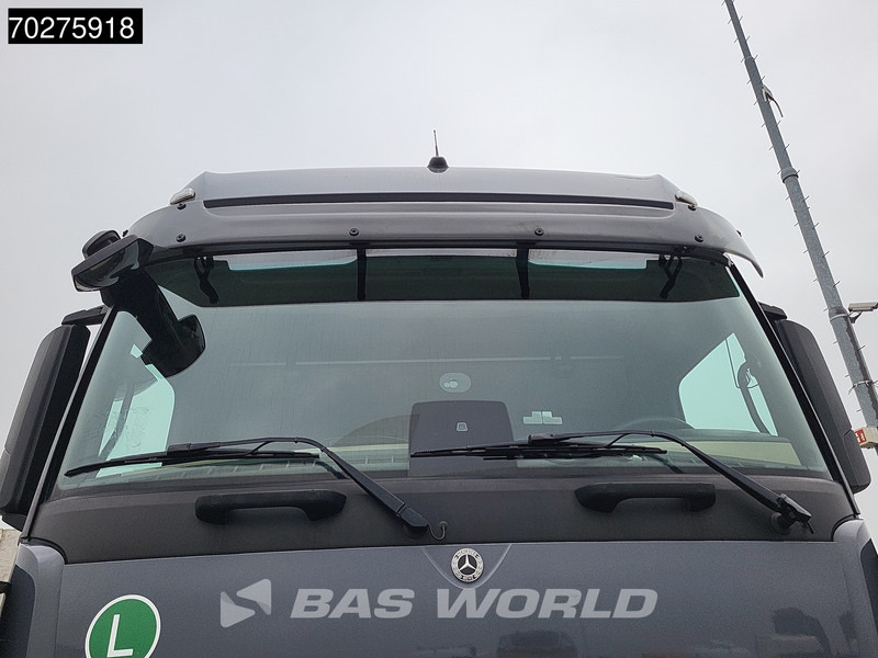 Tractor unit Mercedes-Benz Actros 1851 4X2 BigSpace 2x Tanks: picture 7