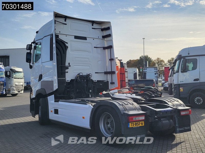 Renault T 480 4X2 Low Mileage! 80% Tyres NL-Truck HSC 2x Tanks - Tractor unit: picture 2 Renault T 480 4X2 Low Mileage! 80% Tyres NL-Truck HSC 2x Tanks - Tractor unit: picture 2