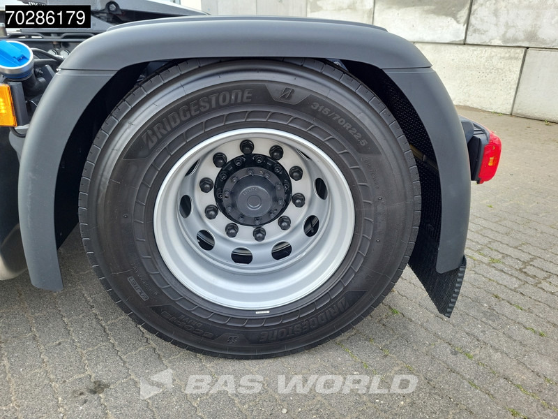 Tractor unit Scania S500 S 4X2 NEW! Retarder 2x Tanks Standklima ACC: picture 11
