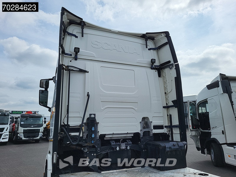 Scania S650 S 6X2 Retarder Liftachse Full-Air Leather Alcoa's - Tractor unit: picture 3 Scania S650 S 6X2 Retarder Liftachse Full-Air Leather Alcoa's - Tractor unit: picture 3