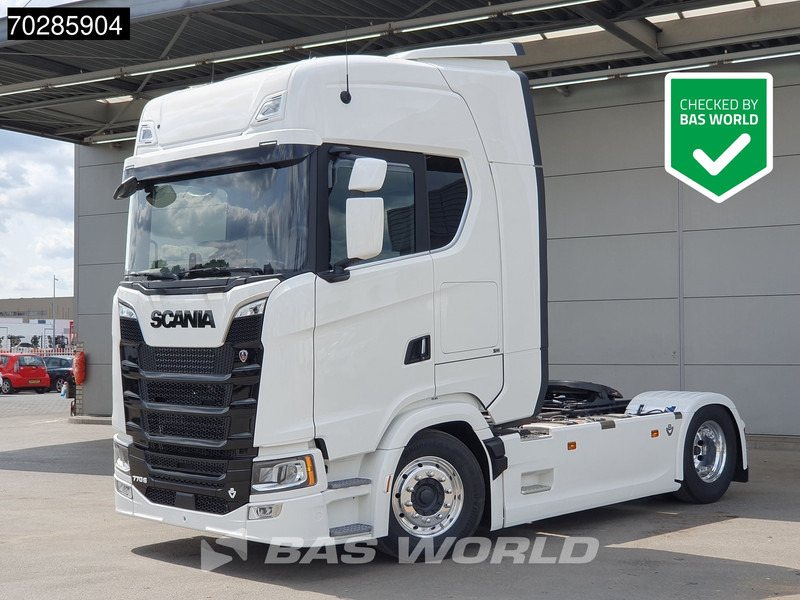 Scania S770 4X2 Full-Air Retarder 2x Tanks Standklima Alcoa's Leather - Tractor unit: picture 1 Scania S770 4X2 Full-Air Retarder 2x Tanks Standklima Alcoa's Leather - Tractor unit: picture 1