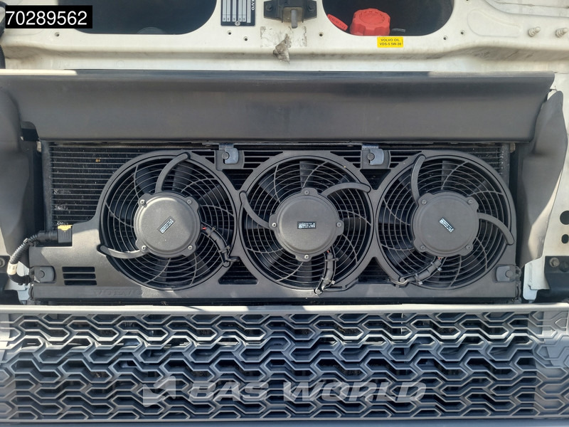 Tractor unit Volvo FH 500 4X2 2xTanks I-ParkCool Navi ACC Euro 6: picture 15 Tractor unit Volvo FH 500 4X2 2xTanks I-ParkCool Navi ACC Euro 6: picture 15