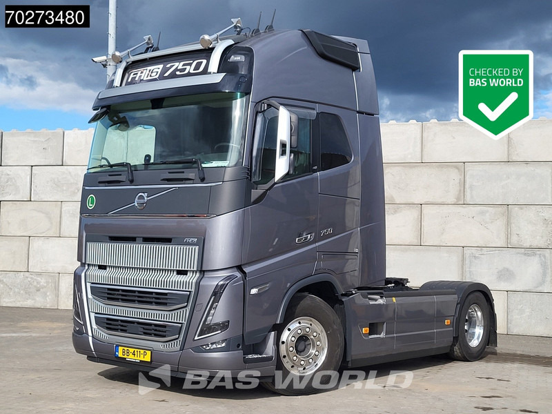 Volvo FH16 750 4X2 NL-Truck APK 08-2026! XL 2x Tanks Standklima ACC Alcoa's LED - Tractor unit: picture 1 Volvo FH16 750 4X2 NL-Truck APK 08-2026! XL 2x Tanks Standklima ACC Alcoa's LED - Tractor unit: picture 1