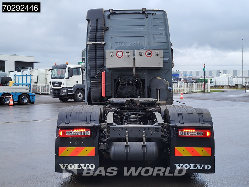 Volvo FH16 750 FH16 6X4 120T! Full-Air Retarder VEB+ Liftaxle Big-Axle 2x Tanks Alcoa's Euro 6 - Tractor unit: picture 3 Volvo FH16 750 FH16 6X4 120T! Full-Air Retarder VEB+ Liftaxle Big-Axle 2x Tanks Alcoa's Euro 6 - Tractor unit: picture 3