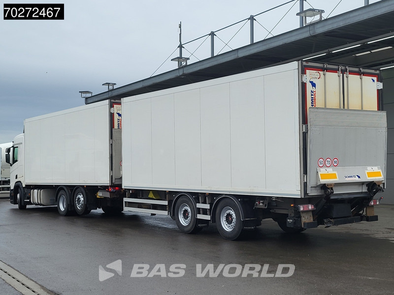 Scania R410 6X2 Carrier Supra 1250 MT Schmitz Retarder Liftachse ACC Euro 6 - Truck: picture 2 Scania R410 6X2 Carrier Supra 1250 MT Schmitz Retarder Liftachse ACC Euro 6 - Truck: picture 2
