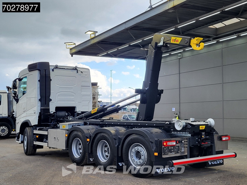 Volvo FH 540 8X4 NEW! HYVA 30-62 Heavy-Duty Lift-Steering Axle Retarder Euro 6 - Hook lift truck: picture 5 Volvo FH 540 8X4 NEW! HYVA 30-62 Heavy-Duty Lift-Steering Axle Retarder Euro 6 - Hook lift truck: picture 5
