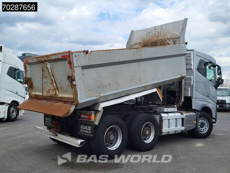 Volvo FH16 650 FH16 6X4 12m3 tipper Big-Axle Automatic Xenon Euro 6 - Tipper: picture 5 Volvo FH16 650 FH16 6X4 12m3 tipper Big-Axle Automatic Xenon Euro 6 - Tipper: picture 5