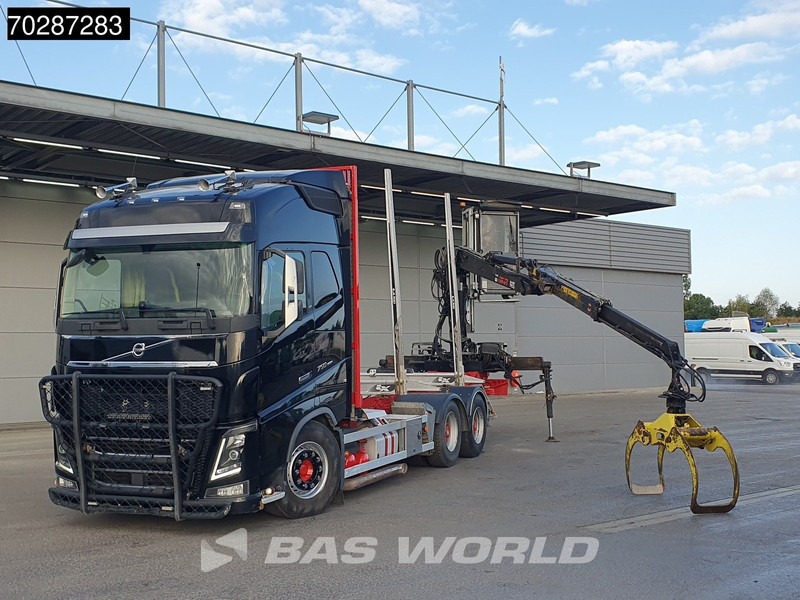 Volvo FH16 750 FH16 6X4 HIAB E96S 79 wood crane Retarder Dynamic-Steering Big-Axle Euro 6 - Timber truck, Crane truck: picture 5 Volvo FH16 750 FH16 6X4 HIAB E96S 79 wood crane Retarder Dynamic-Steering Big-Axle Euro 6 - Timber truck, Crane truck: picture 5