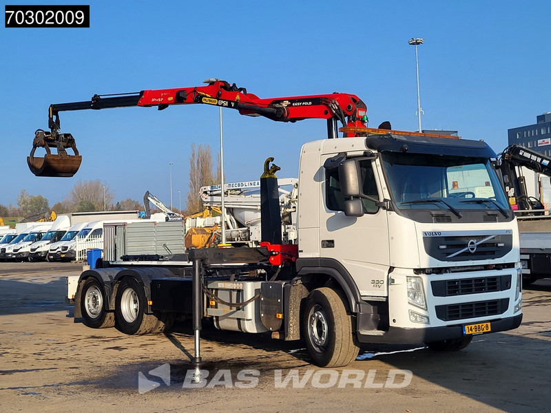 Volvo FM 330 FM 6X2 Palfinger Epsilon Z-Crane VDL Hook Lift+Steering Axle - Hook lift truck, Crane truck: picture 3 Volvo FM 330 FM 6X2 Palfinger Epsilon Z-Crane VDL Hook Lift+Steering Axle - Hook lift truck, Crane truck: picture 3