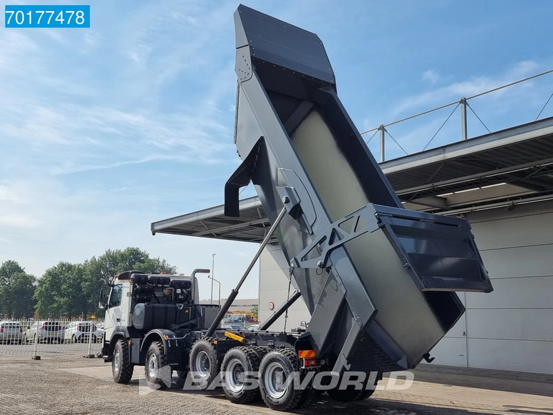 Volvo FMX 460 10X4 50T payload | 30m3 Tipper | Mining dumper - Tipper: picture 5 Volvo FMX 460 10X4 50T payload | 30m3 Tipper | Mining dumper - Tipper: picture 5