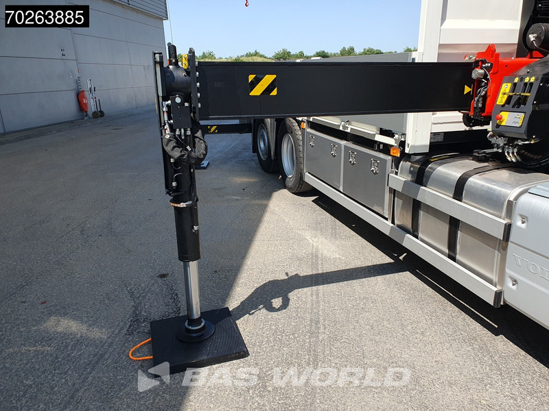 Volvo FMX 460 6X2 Palfinger PK33002 Crane 8 extenstions Lift+Lenkachse ADR VEB+ Euro 6 - Dropside/ Flatbed truck, Crane truck: picture 5 Volvo FMX 460 6X2 Palfinger PK33002 Crane 8 extenstions Lift+Lenkachse ADR VEB+ Euro 6 - Dropside/ Flatbed truck, Crane truck: picture 5
