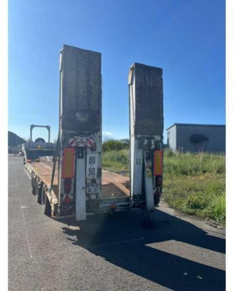 Actm 3 ESSIEUX - Low loader semi-trailer: picture 4 Actm 3 ESSIEUX - Low loader semi-trailer: picture 4