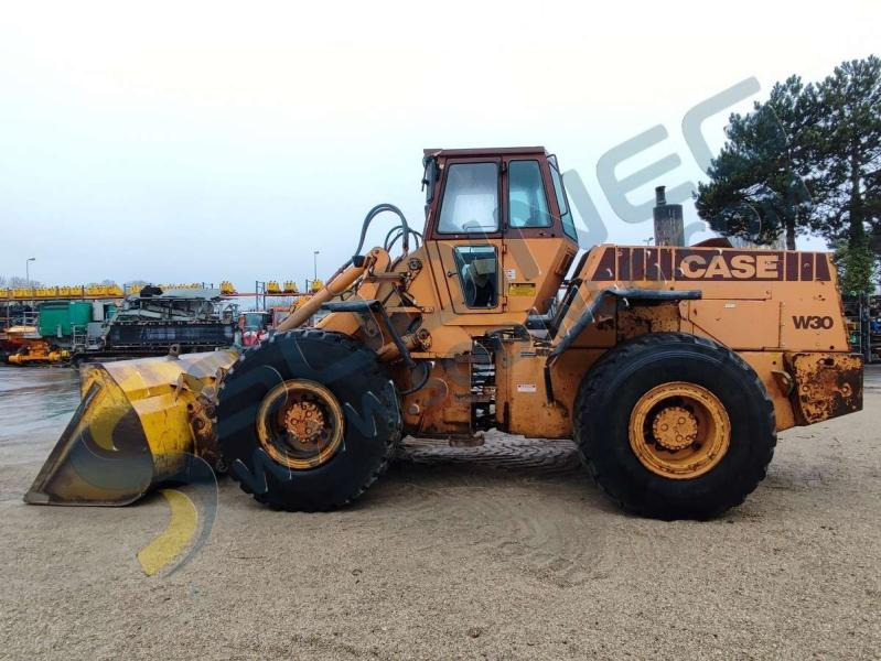 Case W30 - Wheel loader: picture 4 Case W30 - Wheel loader: picture 4