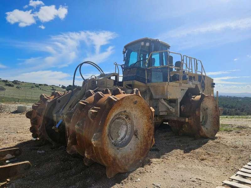 Caterpillar 836H - Compactor: picture 4 Caterpillar 836H - Compactor: picture 4