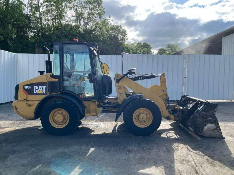Wheel loader Caterpillar 906H: picture 7