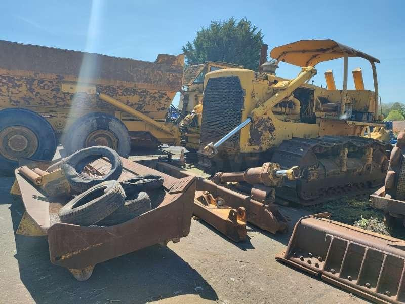 Caterpillar D8K + Porte Engins - Bulldozer: picture 2 Caterpillar D8K + Porte Engins - Bulldozer: picture 2