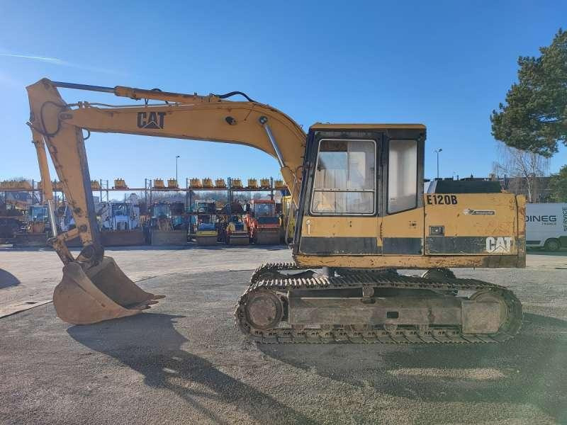 Caterpillar Pelle sur Chenilles E120B - Crawler excavator: picture 4 Caterpillar Pelle sur Chenilles E120B - Crawler excavator: picture 4