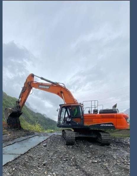 Doosan DX340 LC-5 - Crawler excavator: picture 2 Doosan DX340 LC-5 - Crawler excavator: picture 2