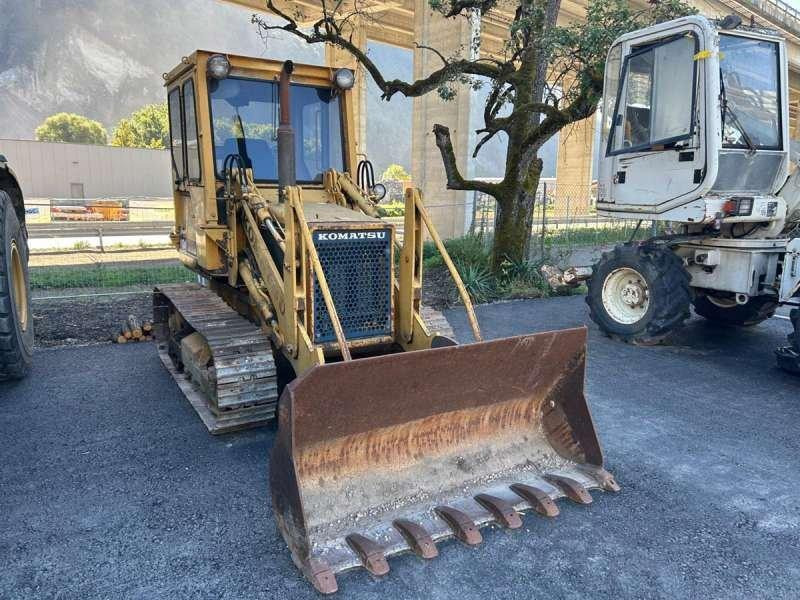 Crawler loader Komatsu D21S-6: picture 6