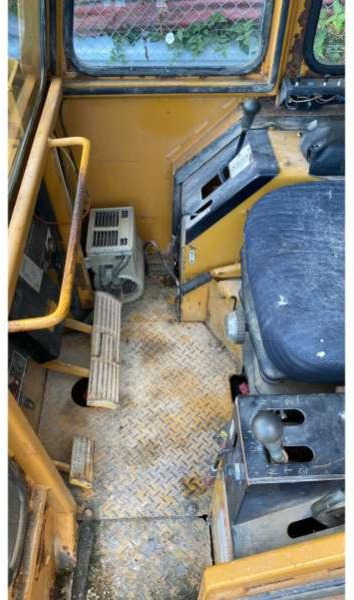 Crawler loader Komatsu D21S-6: picture 25