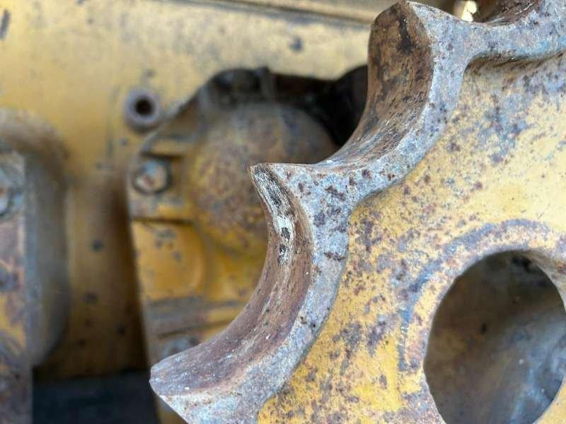 Crawler loader Komatsu D21S-6: picture 35