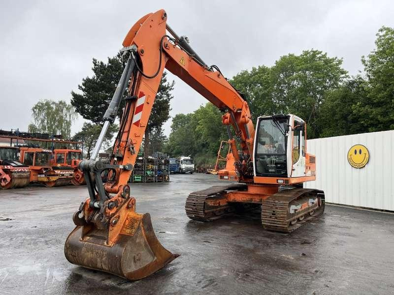 Liebherr R900C Litronic - Crawler excavator: picture 2 Liebherr R900C Litronic - Crawler excavator: picture 2