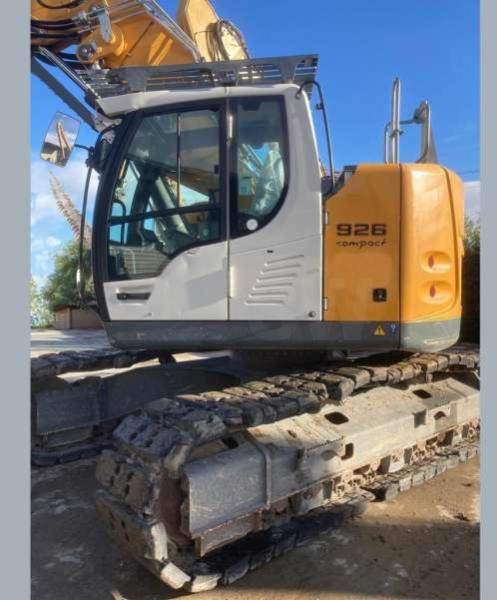 Liebherr R926 COMPACT - Crawler excavator: picture 5 Liebherr R926 COMPACT - Crawler excavator: picture 5