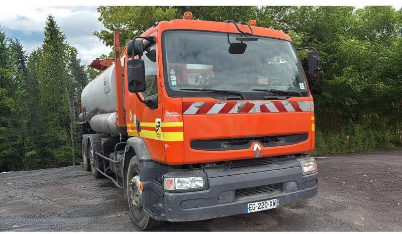 Renault PREMIUM 370-26 AVEC BOUILLE ACMAR - Asphalt distributor: picture 2 Renault PREMIUM 370-26 AVEC BOUILLE ACMAR - Asphalt distributor: picture 2