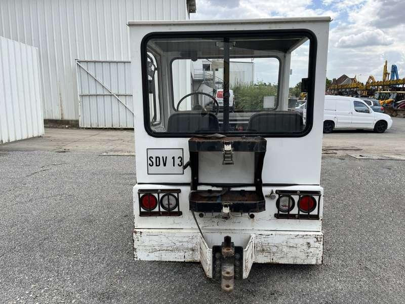 Leasing of TAYLOR-DUNN TC-40 TAYLOR-DUNN TC-40: picture 11