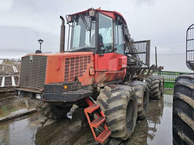 VALMET MATERIEL ESPACES VERTS / AGRICOLE / FORESTIER 840.4 - Forestry tractor: picture 1 VALMET MATERIEL ESPACES VERTS / AGRICOLE / FORESTIER 840.4 - Forestry tractor: picture 1