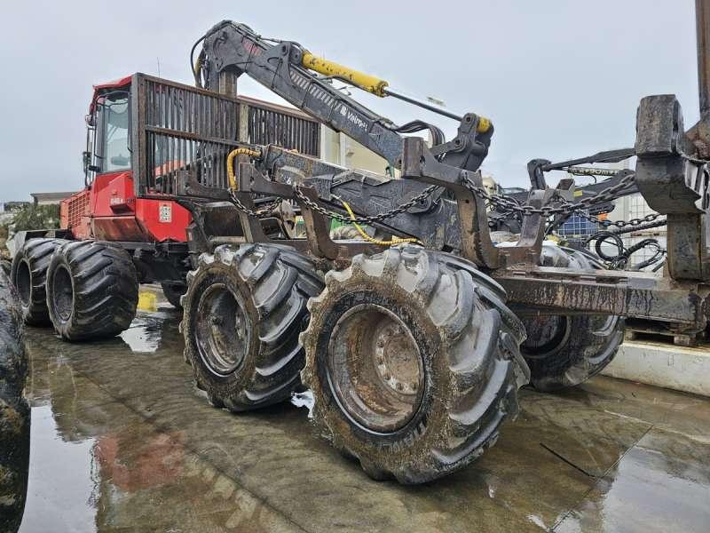 VALMET MATERIEL ESPACES VERTS / AGRICOLE / FORESTIER 840.4 - Forestry tractor: picture 4 VALMET MATERIEL ESPACES VERTS / AGRICOLE / FORESTIER 840.4 - Forestry tractor: picture 4