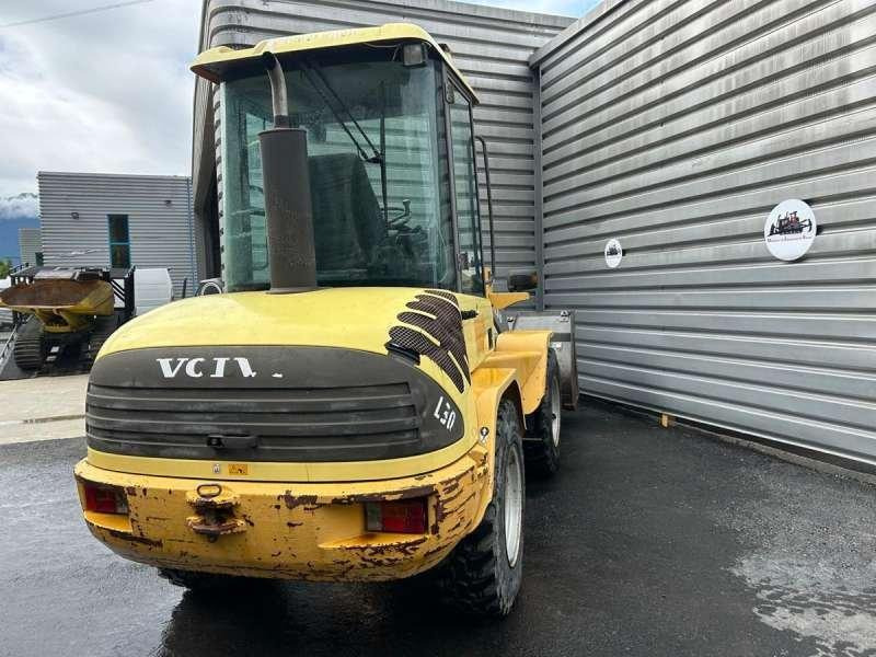 Compact loader Volvo L30Z: picture 15