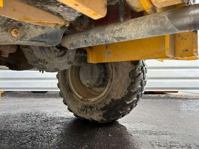 Compact loader Volvo L30Z: picture 38