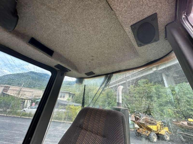Compact loader Volvo L30Z: picture 46