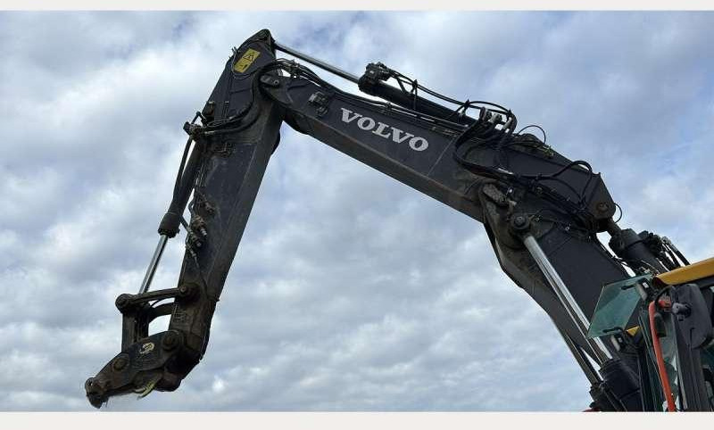 Volvo Pelle sur Chenilles ECR235EL - Crawler excavator: picture 4 Volvo Pelle sur Chenilles ECR235EL - Crawler excavator: picture 4