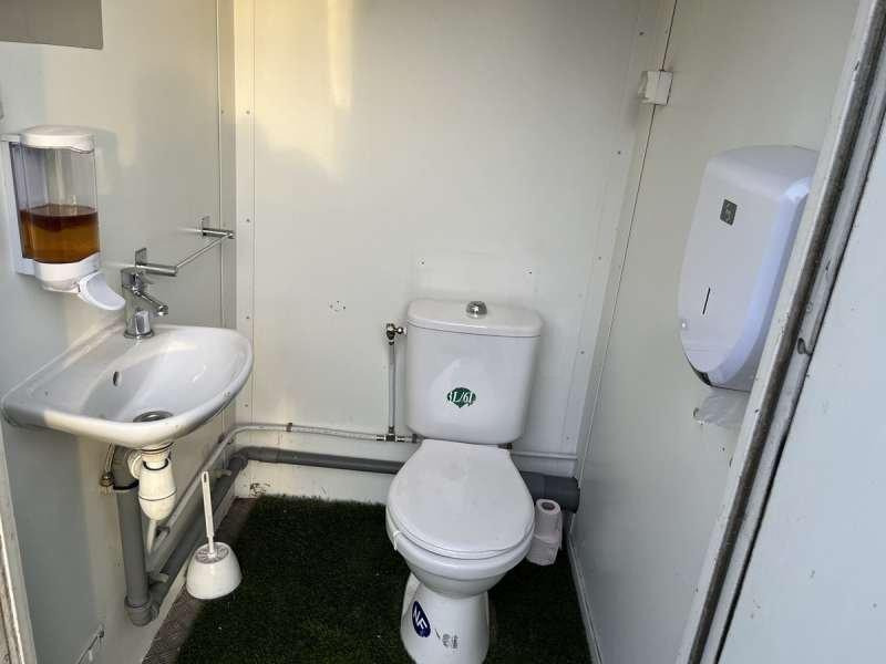 Construction container WC: picture 22