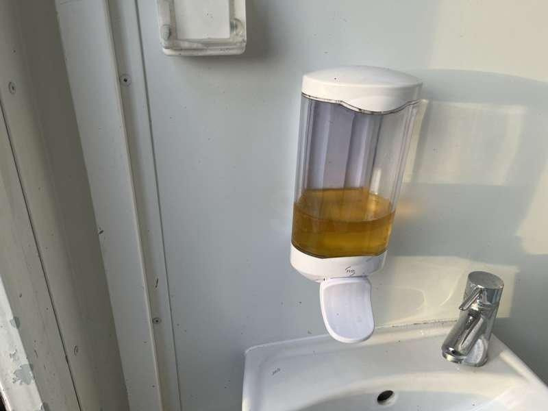 Construction container WC: picture 19