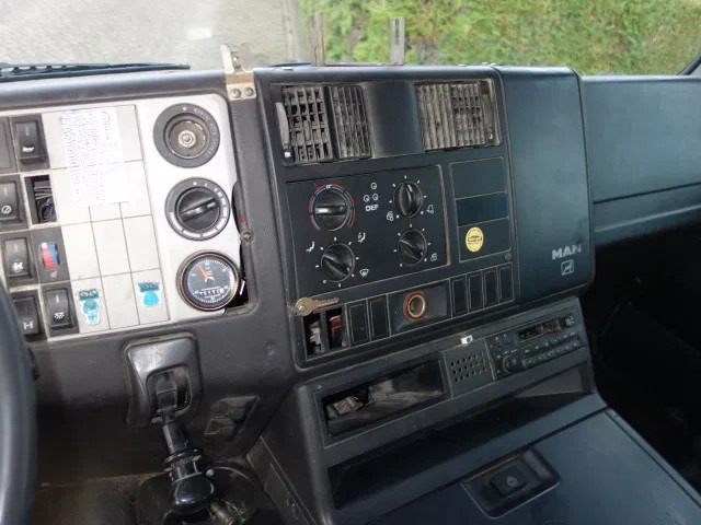 Leasing of MAN 32-364 CHASSIS 8X4 STEELSPRINGS MAN 32-364 CHASSIS 8X4 STEELSPRINGS: picture 9 Leasing of MAN 32-364 CHASSIS 8X4 STEELSPRINGS MAN 32-364 CHASSIS 8X4 STEELSPRINGS: picture 9