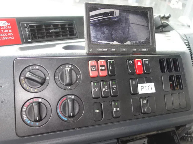 Fire truck Mercedes-Benz Actros 1831 4X4 ZIEGLER BOMBEROS POMP,2500 L TANK: picture 9