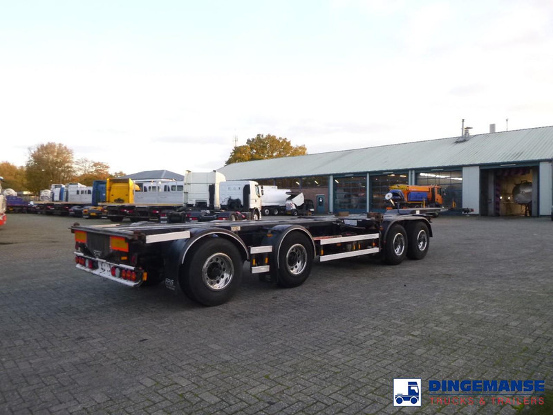 D-Tec 4-axle container combi trailer (2 + 2 axles) - Container transporter/ Swap body semi-trailer: picture 4 D-Tec 4-axle container combi trailer (2 + 2 axles) - Container transporter/ Swap body semi-trailer: picture 4