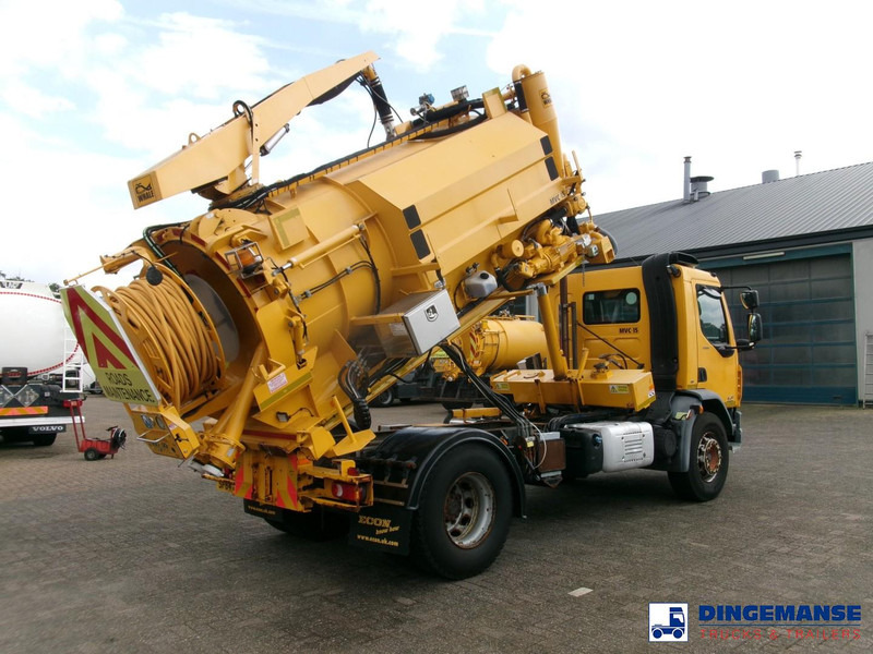 DAF LF 220 4X2 Whale vacuum tank 7 m3 - Vacuum truck: picture 4 DAF LF 220 4X2 Whale vacuum tank 7 m3 - Vacuum truck: picture 4